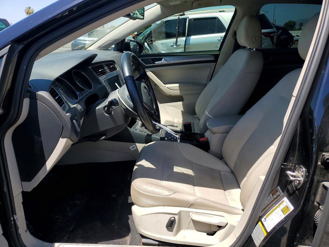 2016 Volkswagen E-Golf Sel Premium - Фото 7