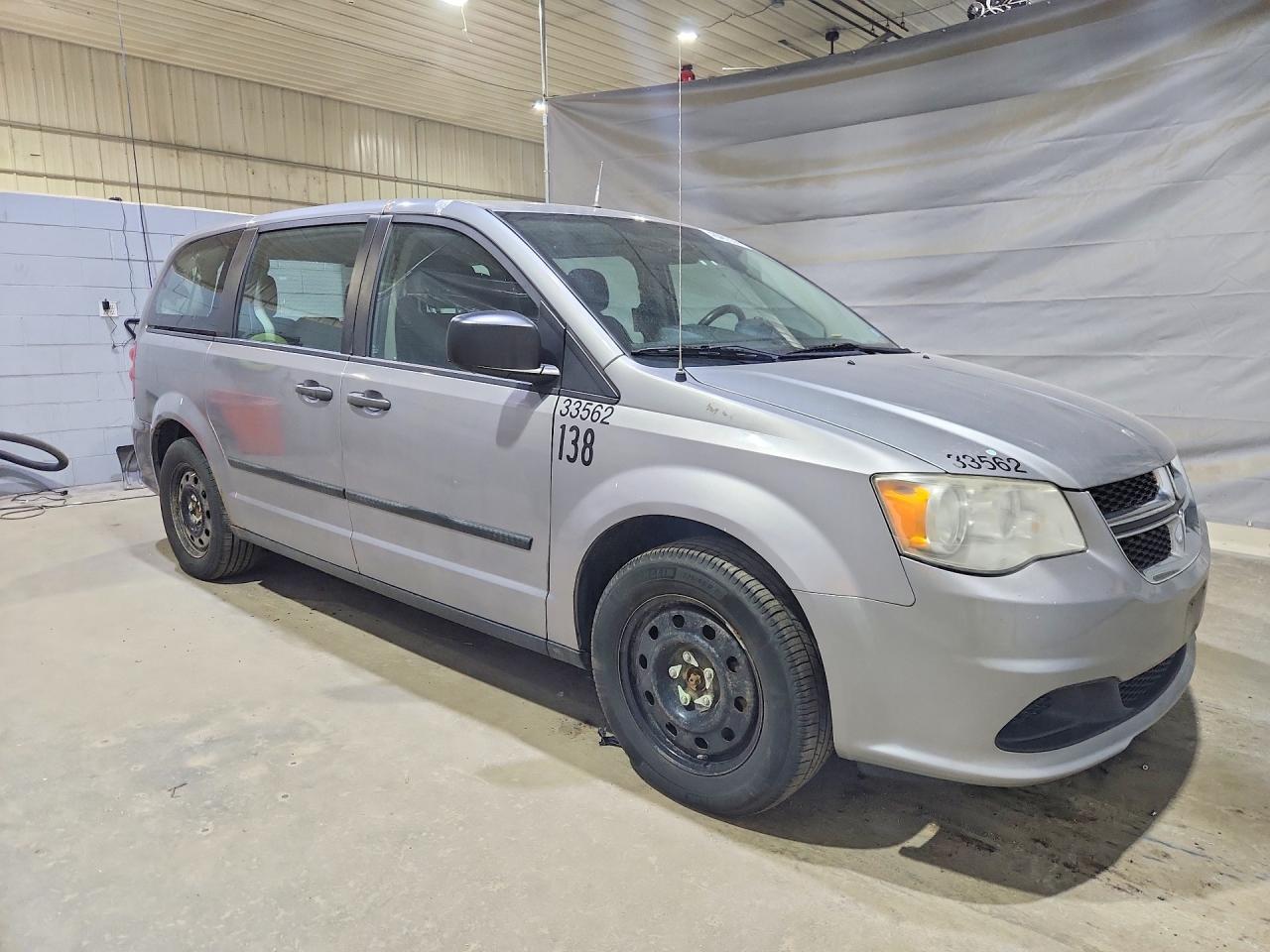 2014 Dodge Grand Caravan Se - Image 4