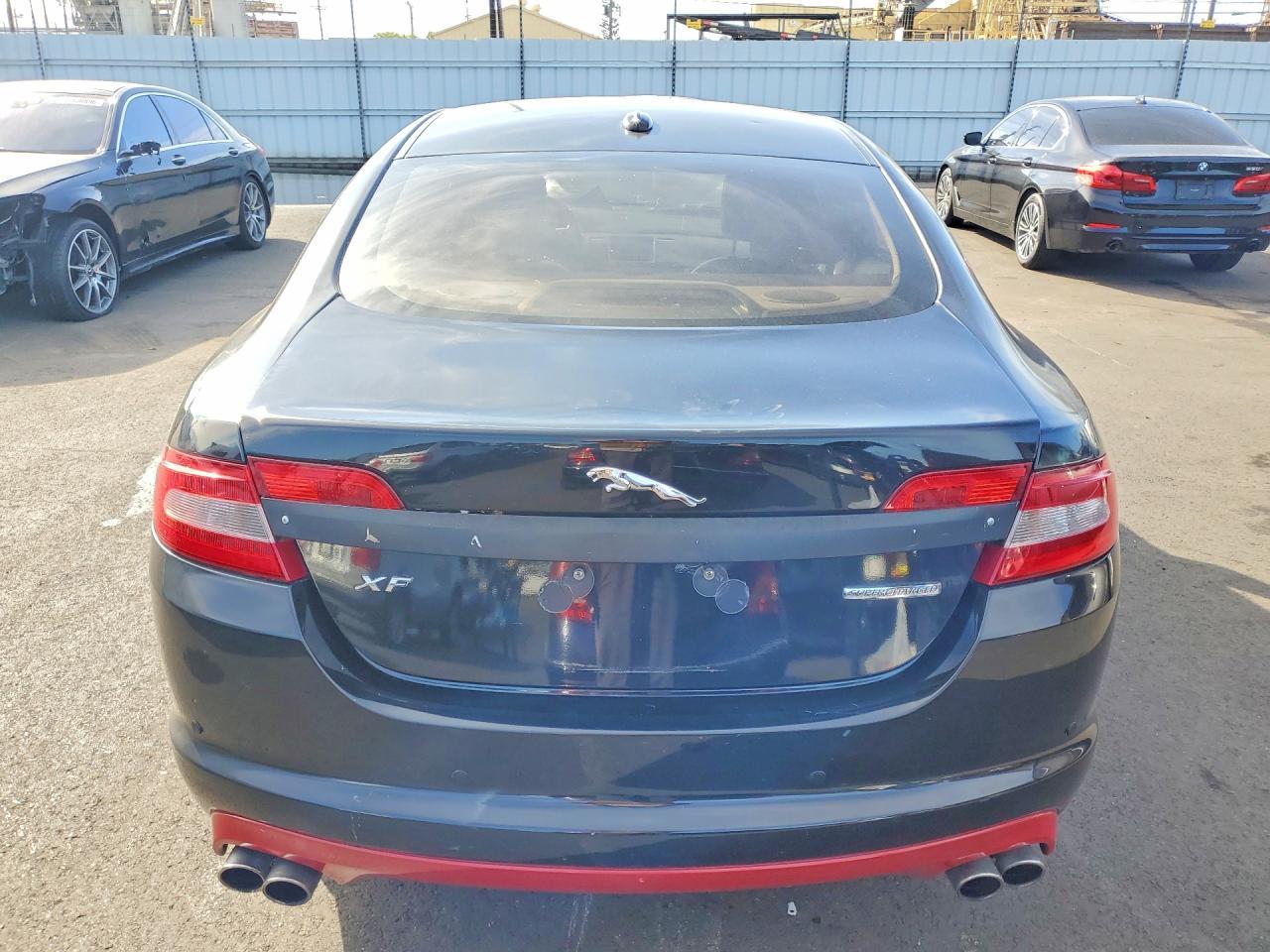 2010 Jaguar Xf Supercharged - Image 6
