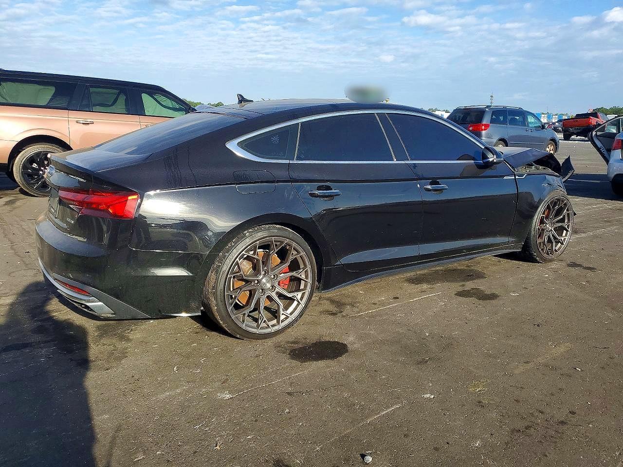 2020 Audi A5 Premium - Фото 3