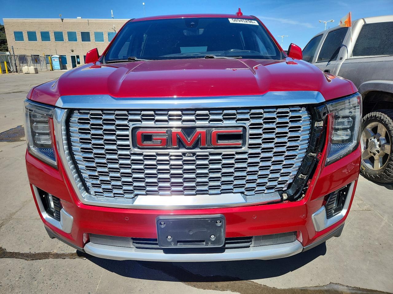 2022 GMC Yukon Xl Denali - Image 5