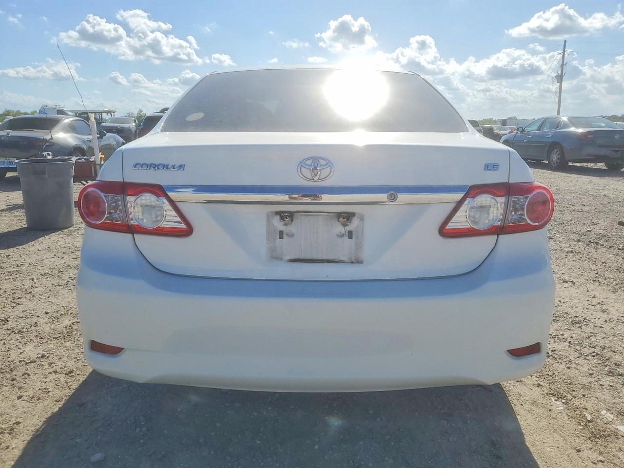 2013 Toyota Corolla Le - Image 6