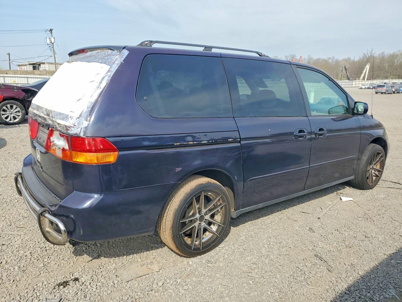 2004 Honda Odyssey Ex - Image 3