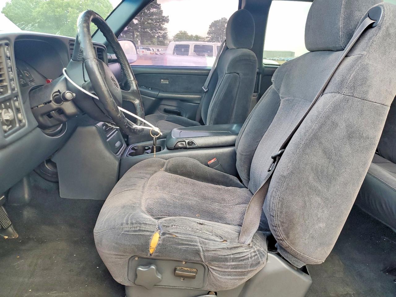 2000 Chevrolet Silverado C1500 - Фото 7