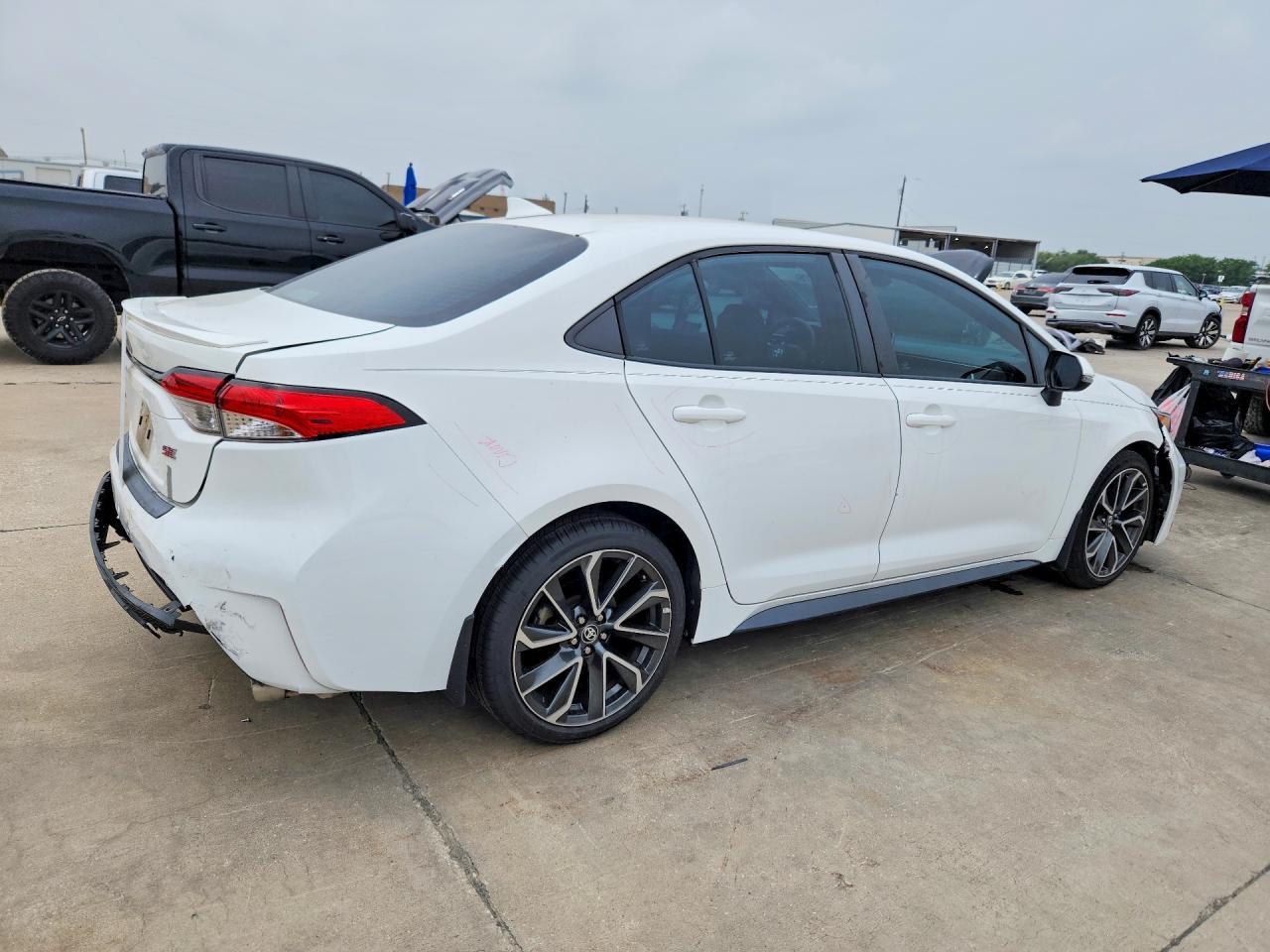 2021 Toyota Corolla Se - Фото 3
