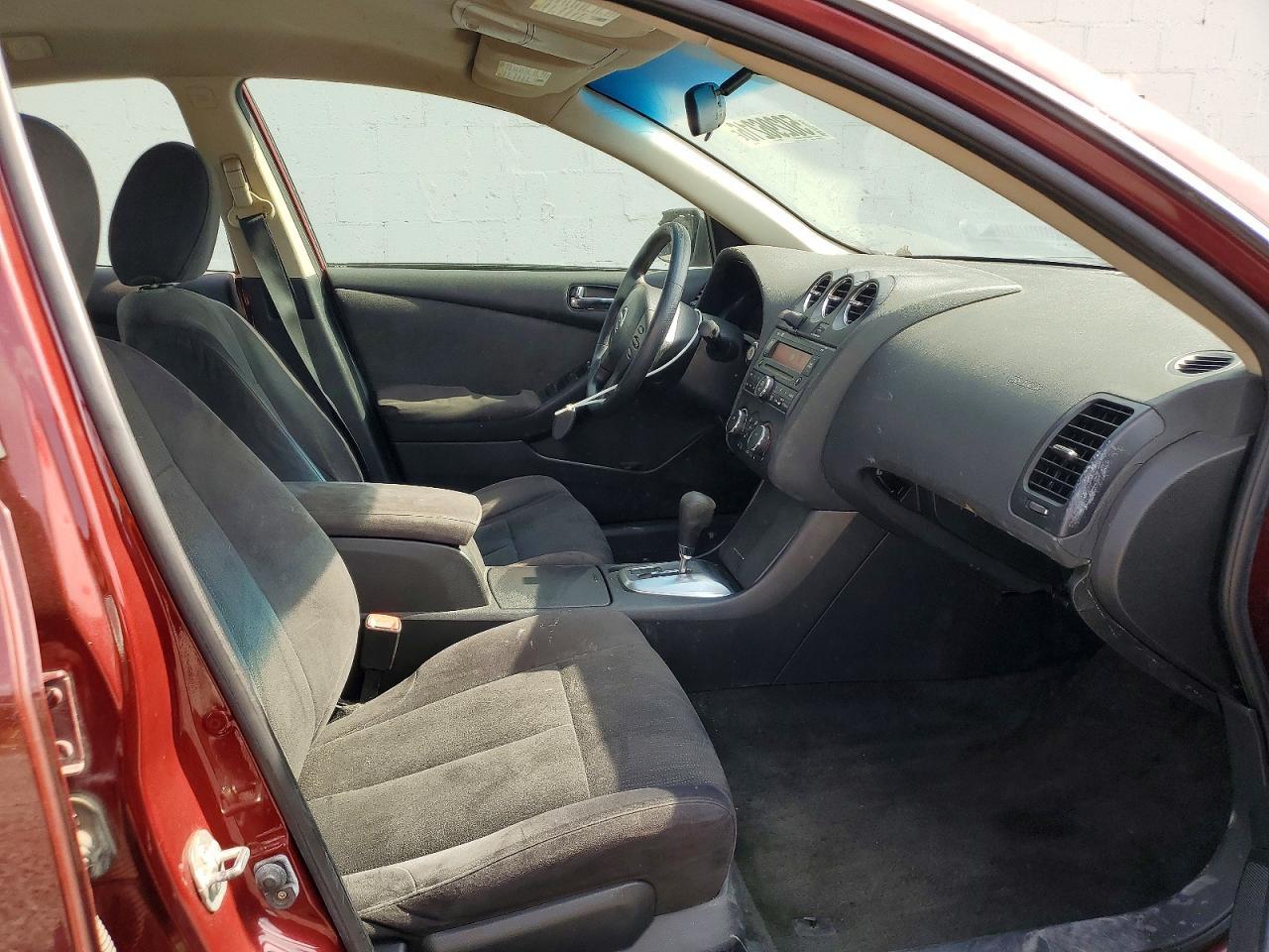 2011 Nissan Altima 2.5 - Фото 7