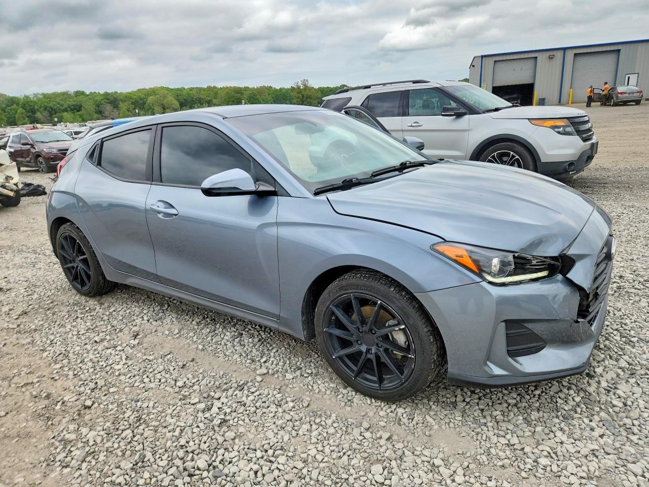 2019 Hyundai Veloster 2.0L - Image 4