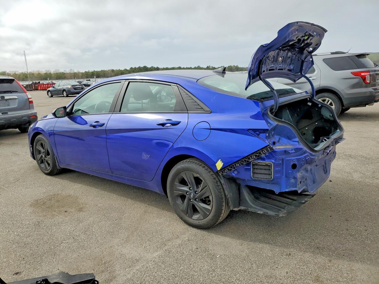 2022 Hyundai Elantra Sel - Фото 2