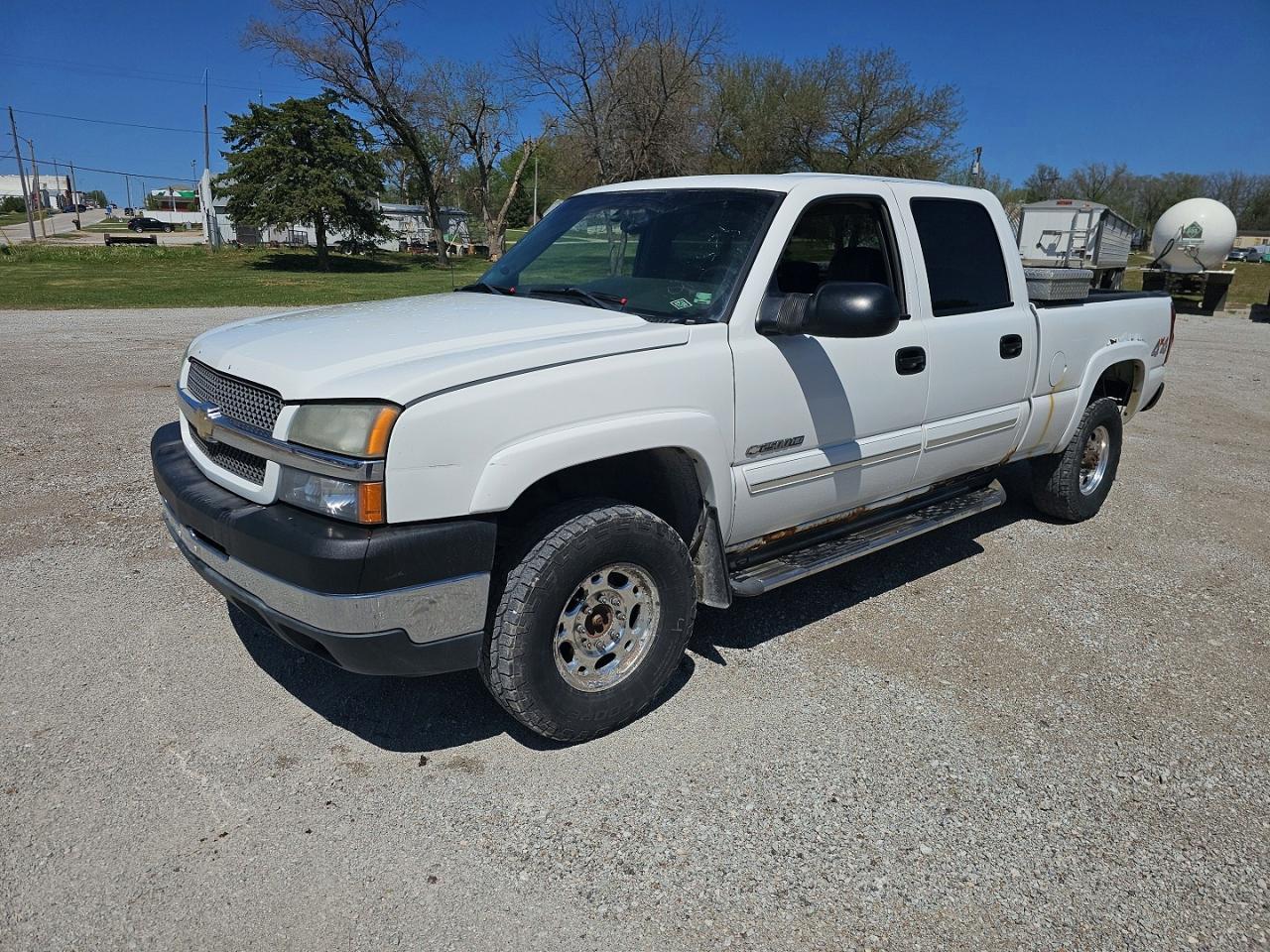 2003 Chevrolet Silverado K2500 Heavy Duty - Фото 2