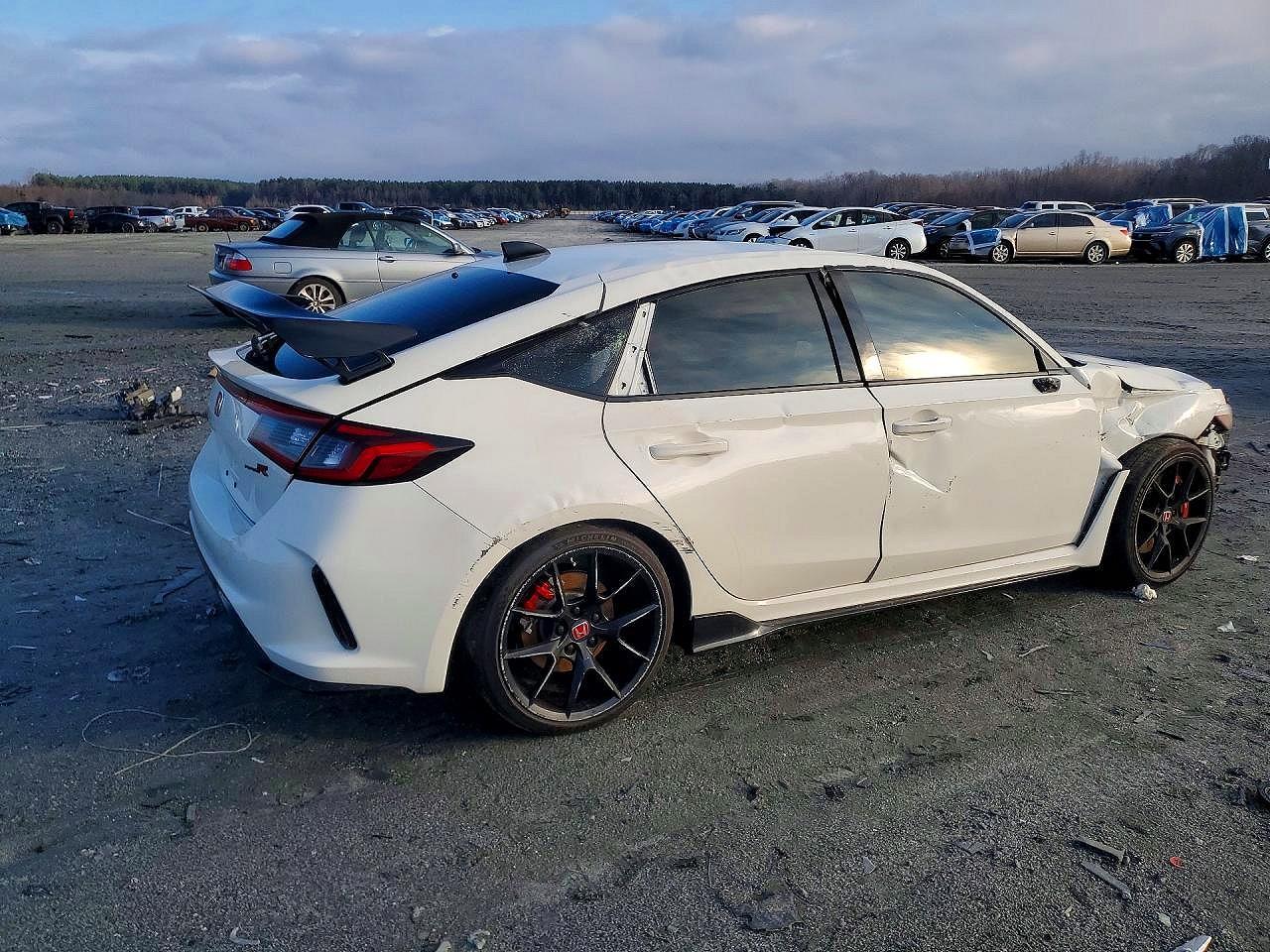 2025 Honda Civic Type-R - Фото 3