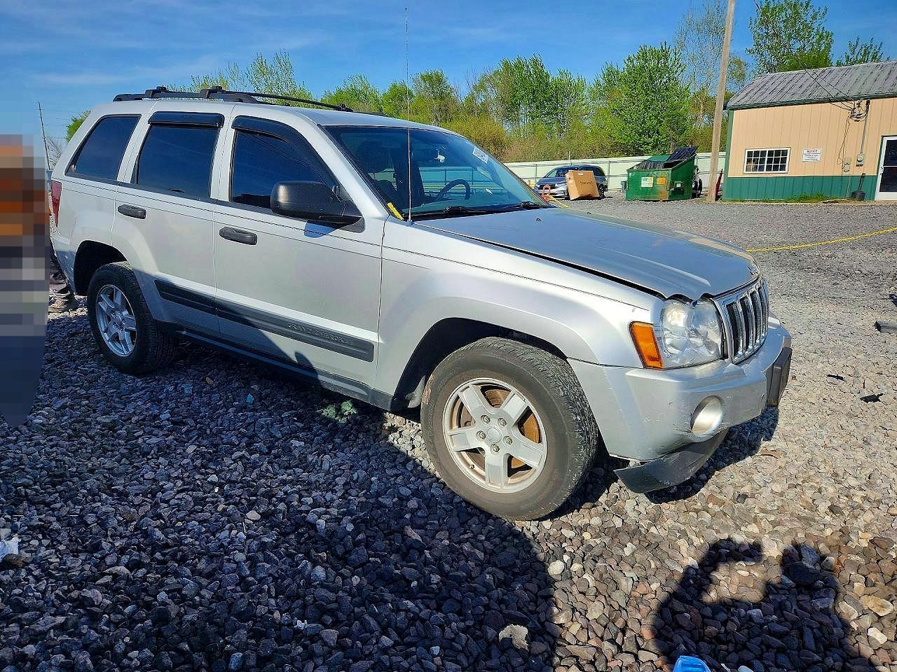 2005 Jeep Grand Cherokee Laredo - Image 4