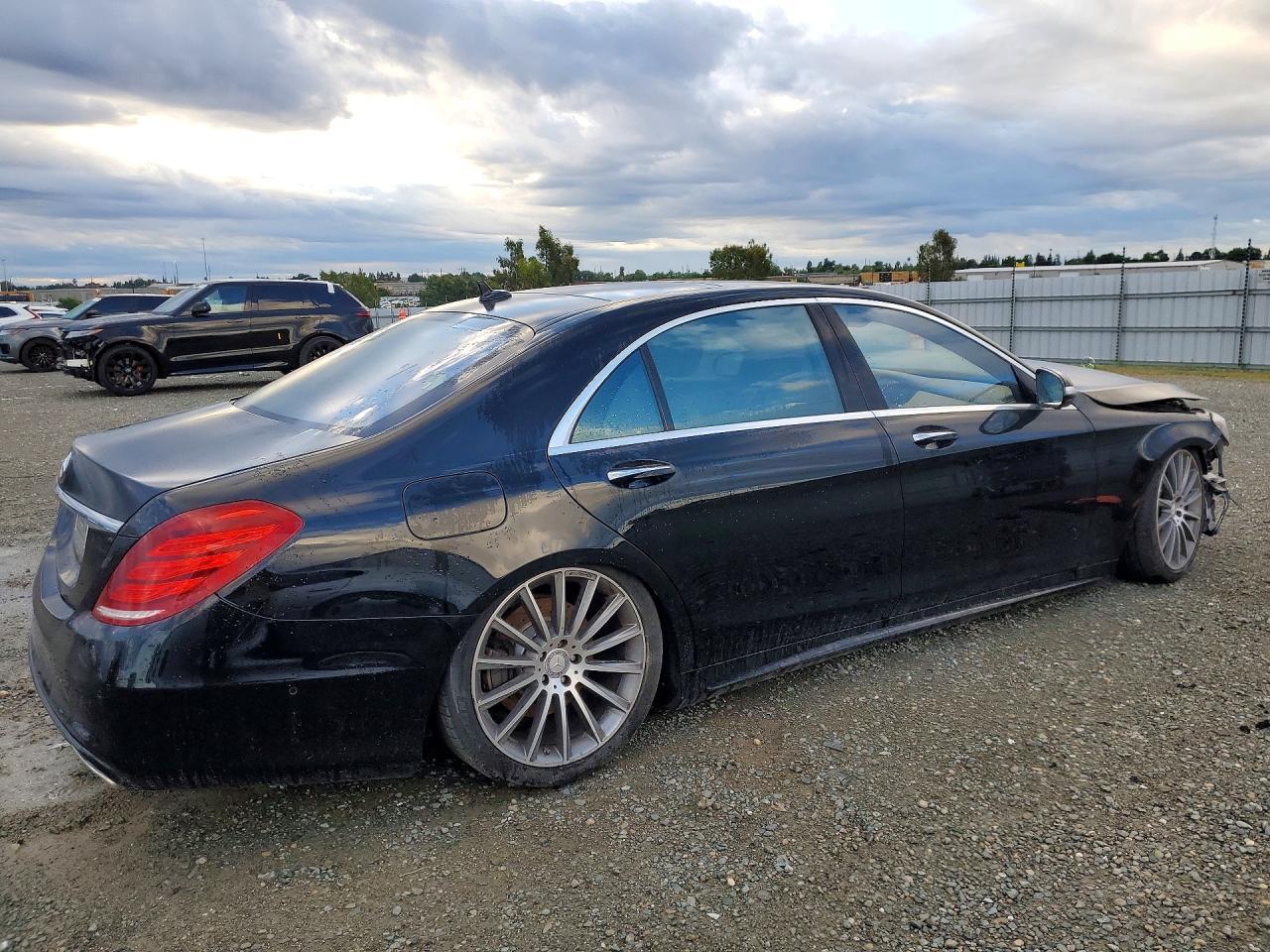 2015 Mercedes-Benz S 550 - Фото 3