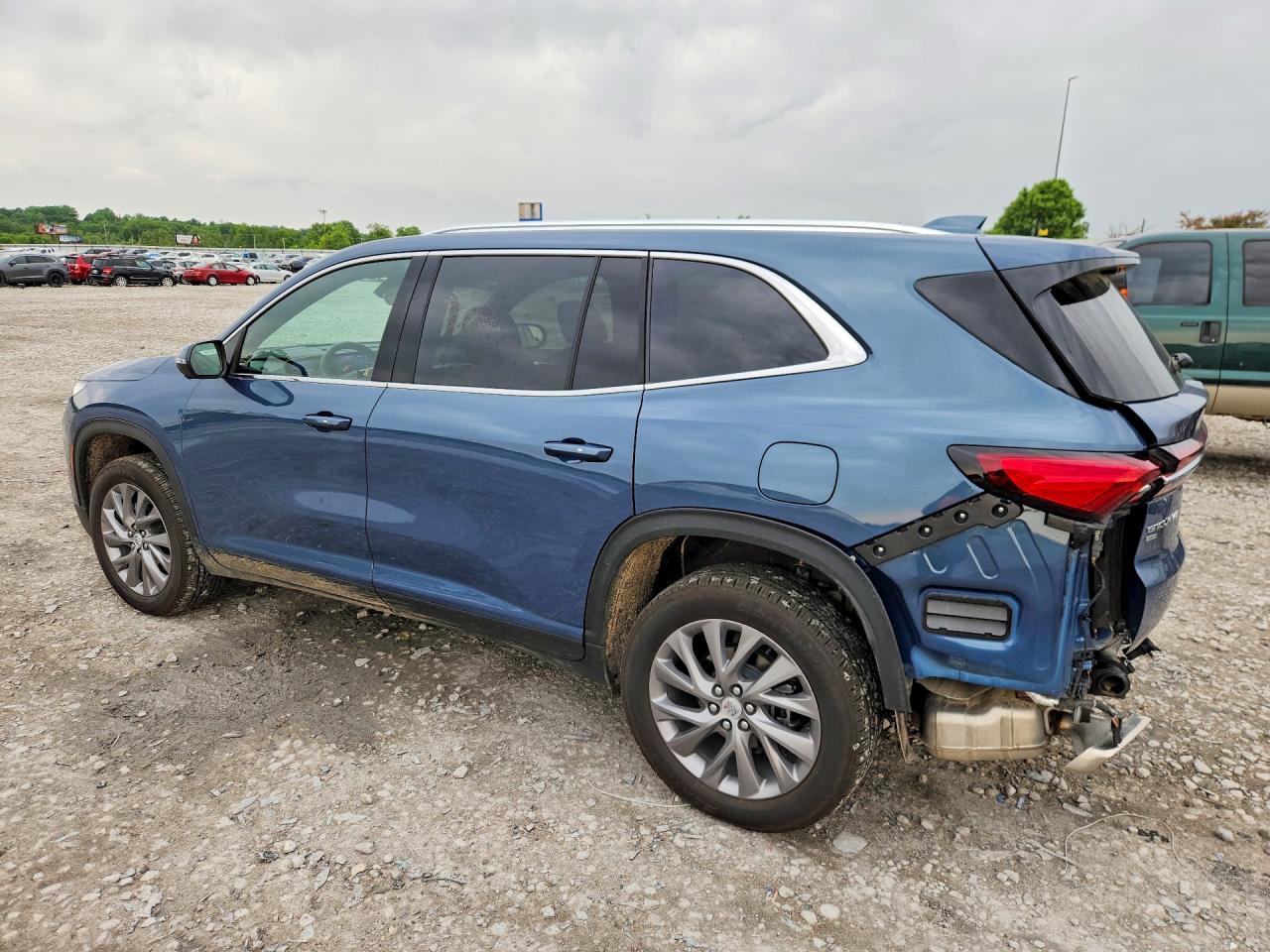 2026 Buick Enclave Preferred - Фото 2