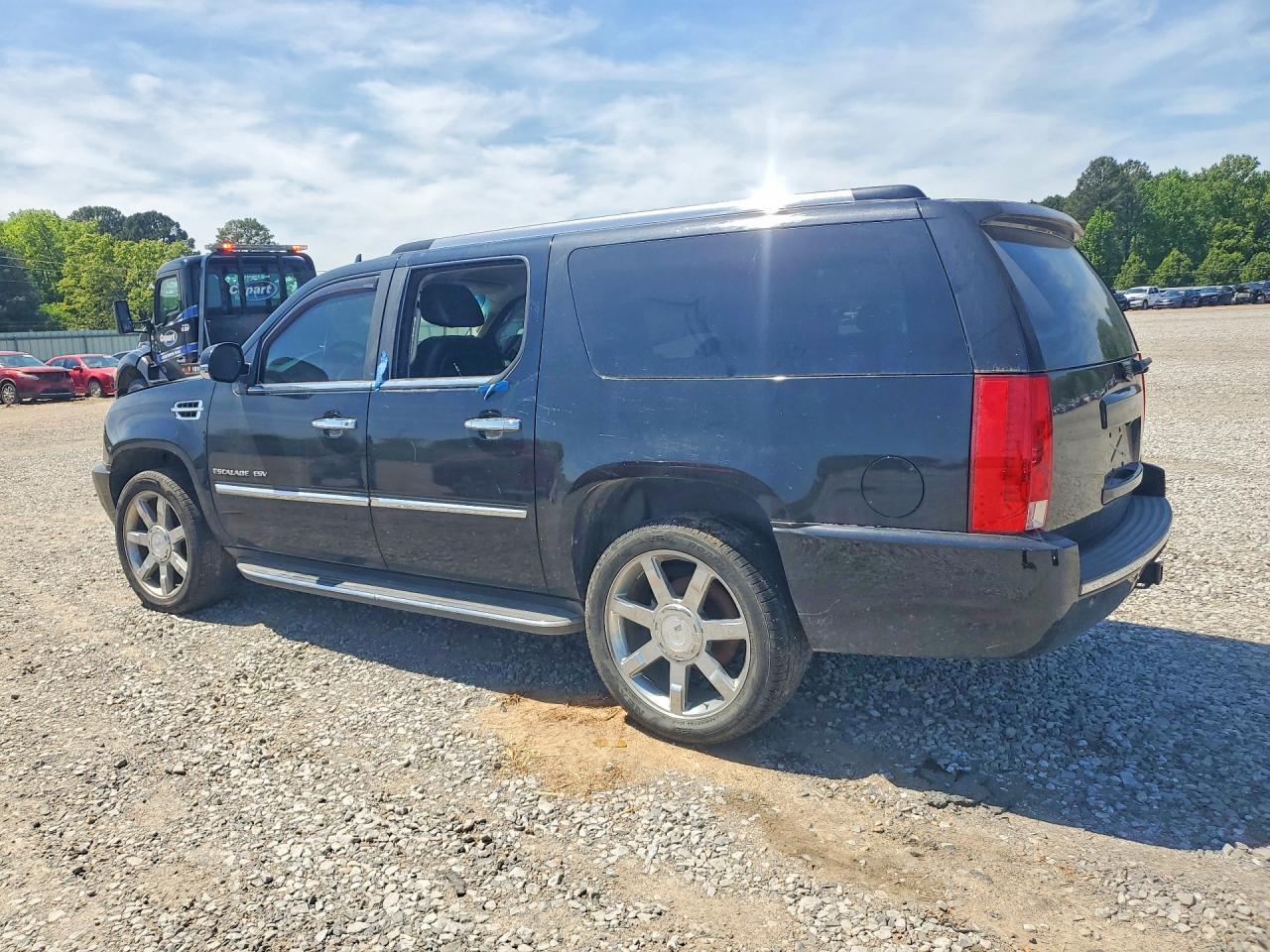 2011 Cadillac Escalade Esv - Фото 2