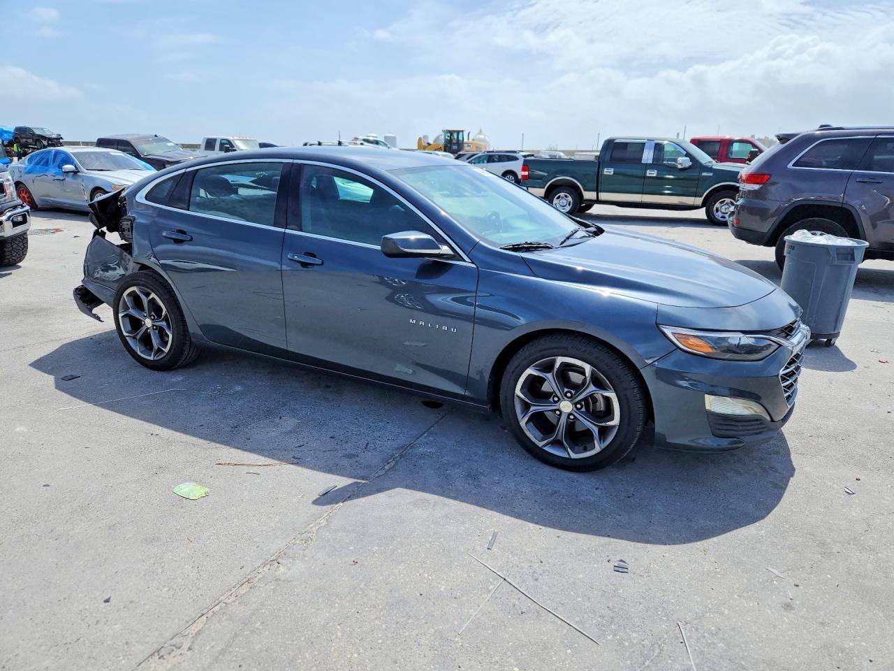 2020 Chevrolet Malibu Lt - Фото 4