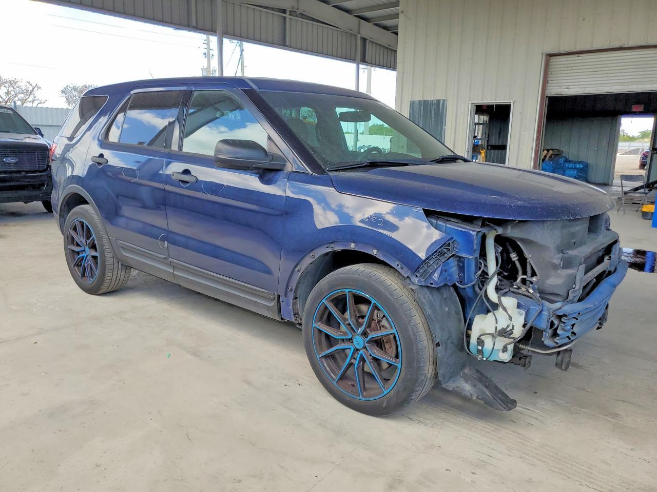 2014 Ford Explorer Police Interceptor - Image 4