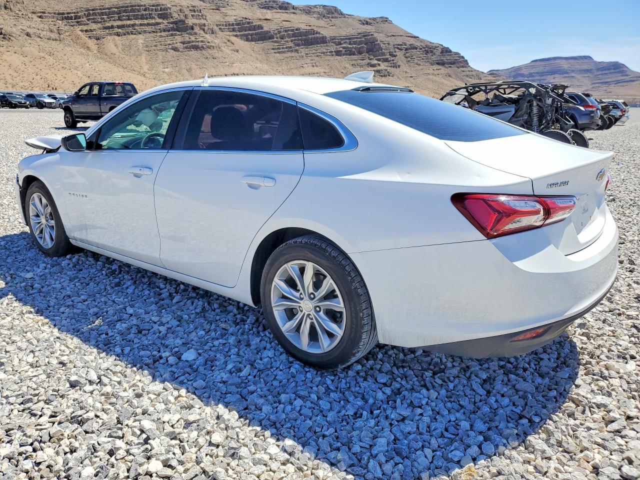 2020 Chevrolet Malibu Lt - Фото 2