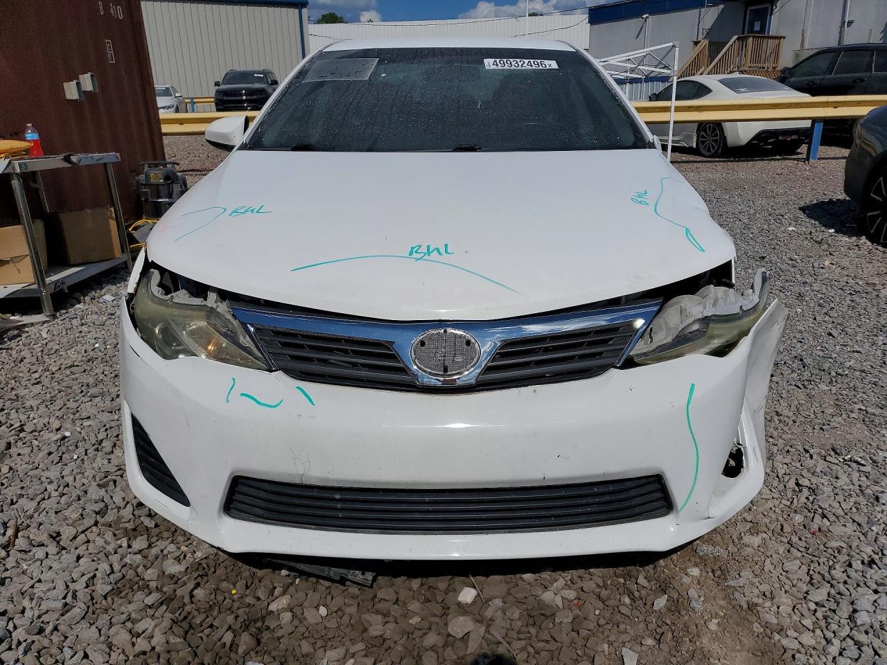 2012 Toyota Camry Le - Image 5