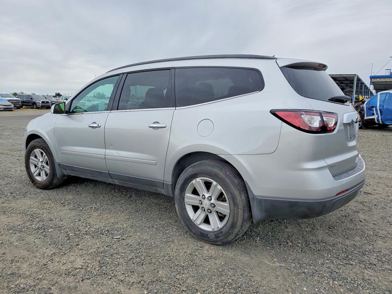 2013 Chevrolet Traverse Lt - Фото 2