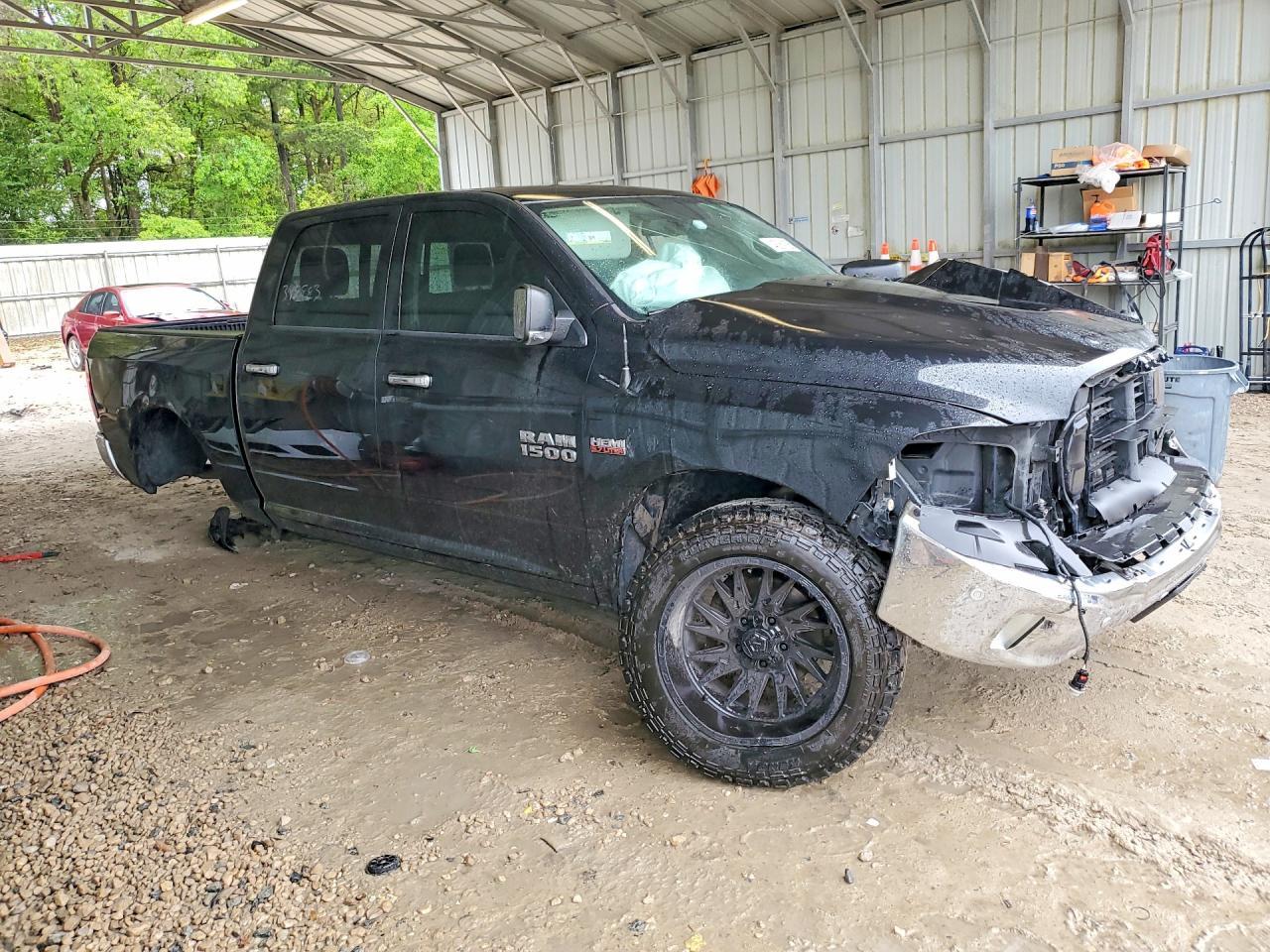 2018 Ram 1500 Slt - Image 4