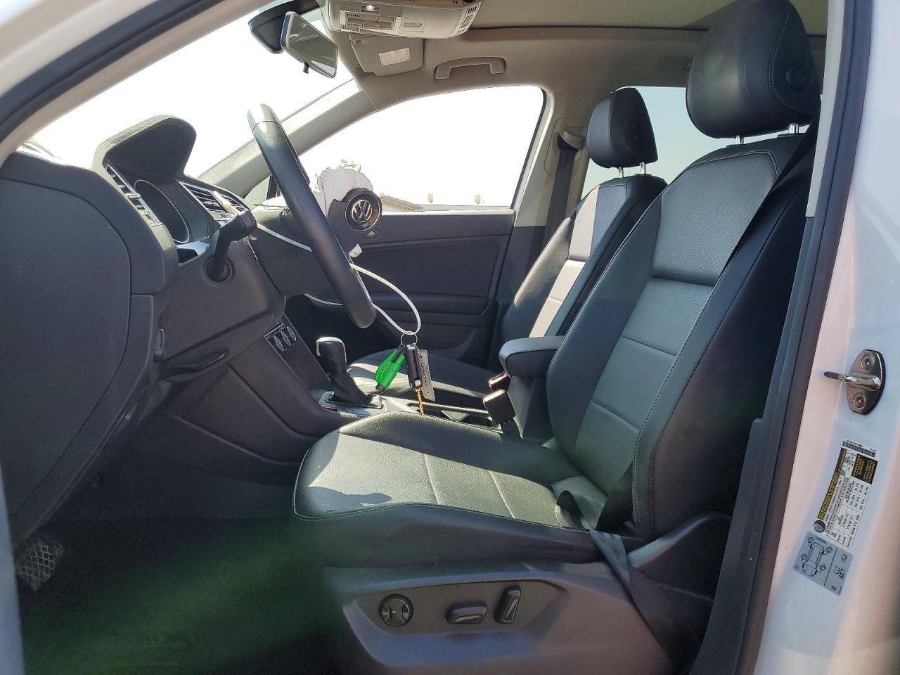 2020 Volkswagen Tiguan Se - Фото 7