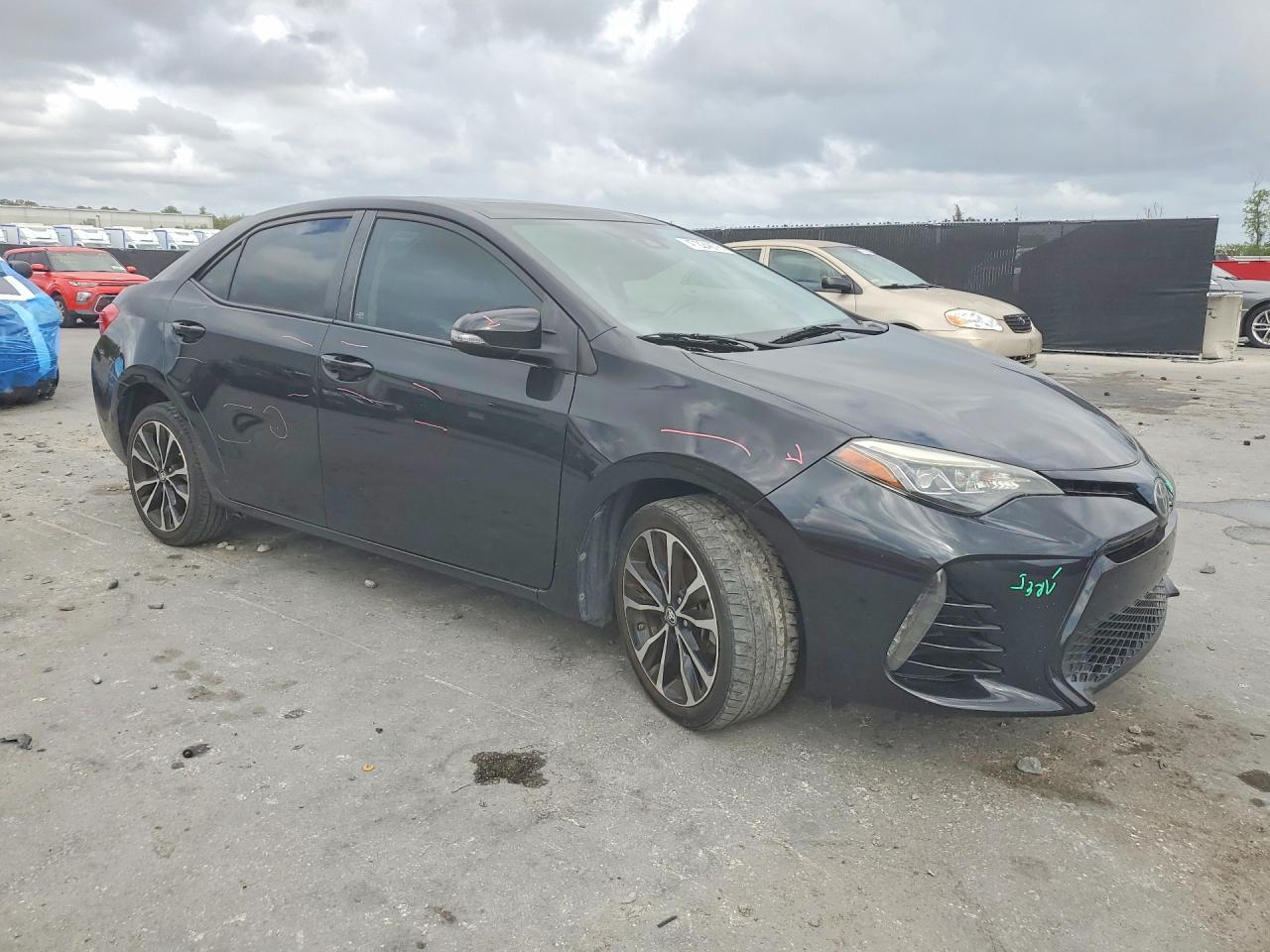 2017 Toyota Corolla L - Фото 4
