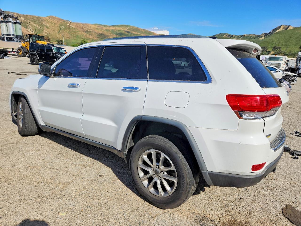 2014 Jeep Grand Cherokee Limited - Image 2