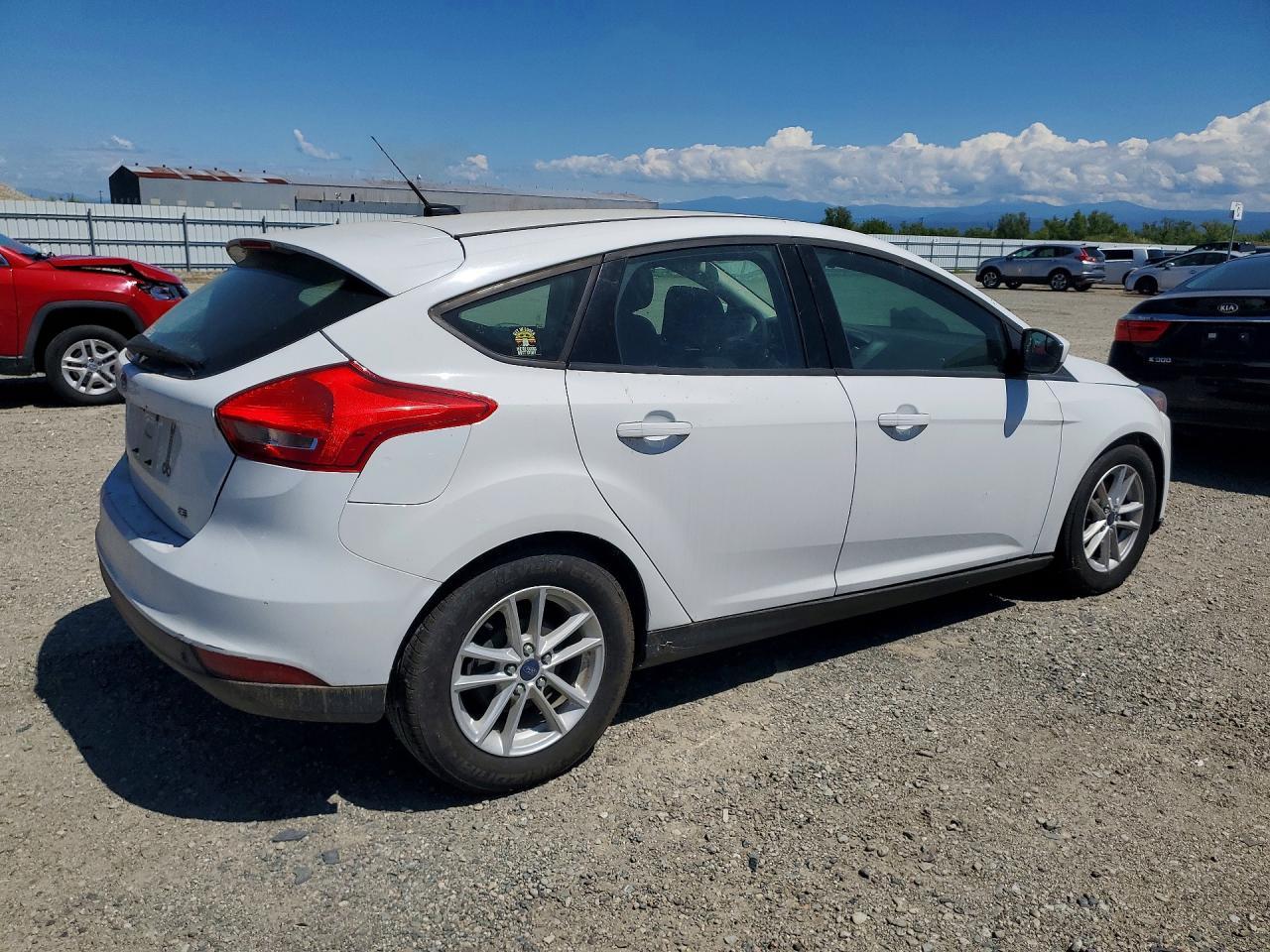 2018 Ford Focus Se - Image 3