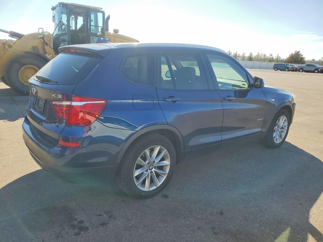 2016 BMW X3 xDrive28I - Image 3