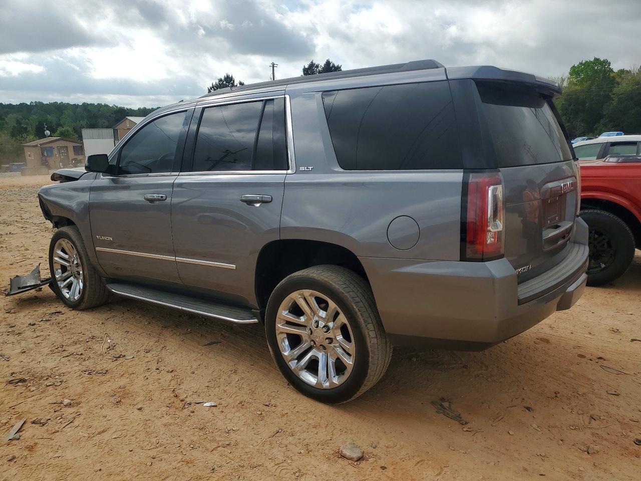 2018 GMC Yukon Slt - Image 2