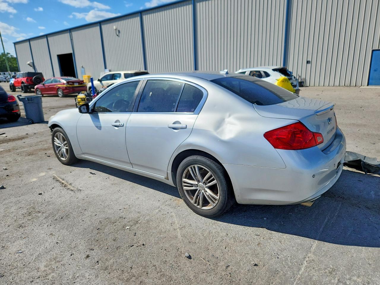 2012 Infiniti G37 Sedan X - Фото 2