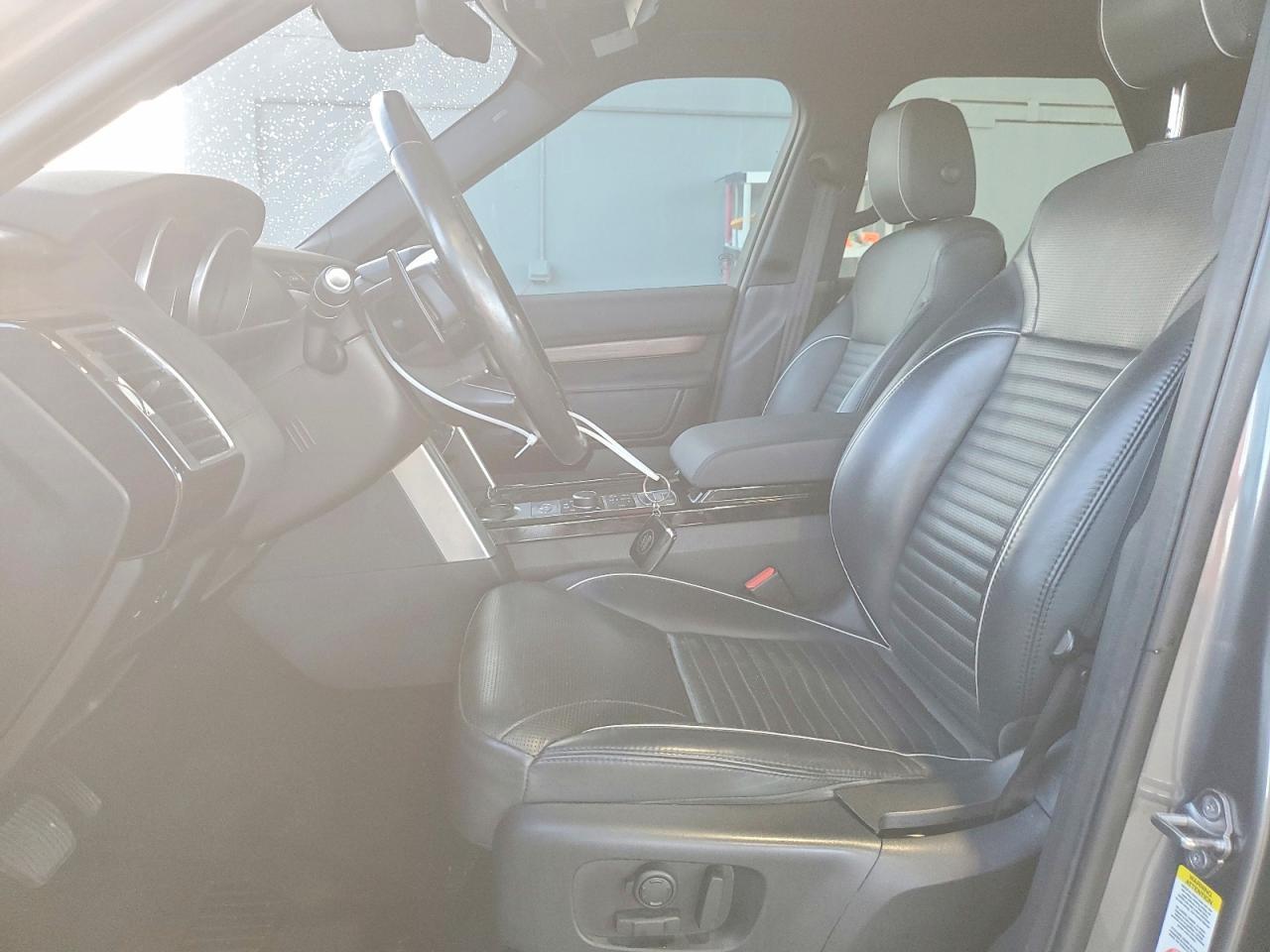 2017 Land Rover Discovery Hse - Фото 7