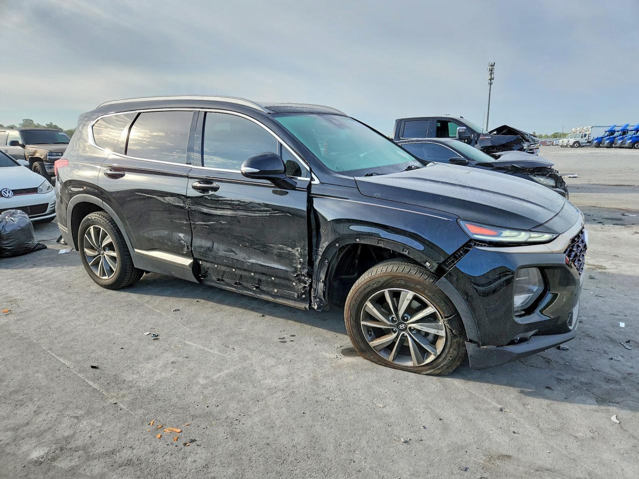 2019 Hyundai Santa Fe Ultimate 2.4L - Image 4