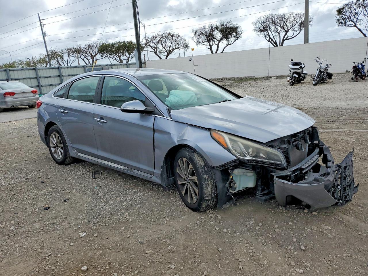 2017 Hyundai Sonata Sport - Фото 4