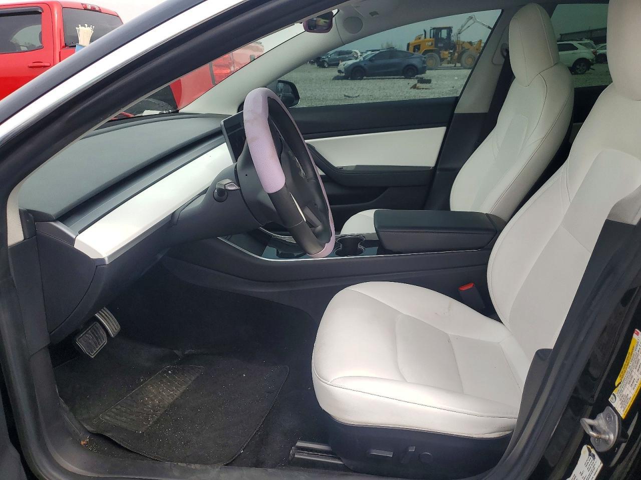 2019 Tesla Model 3 - Фото 7
