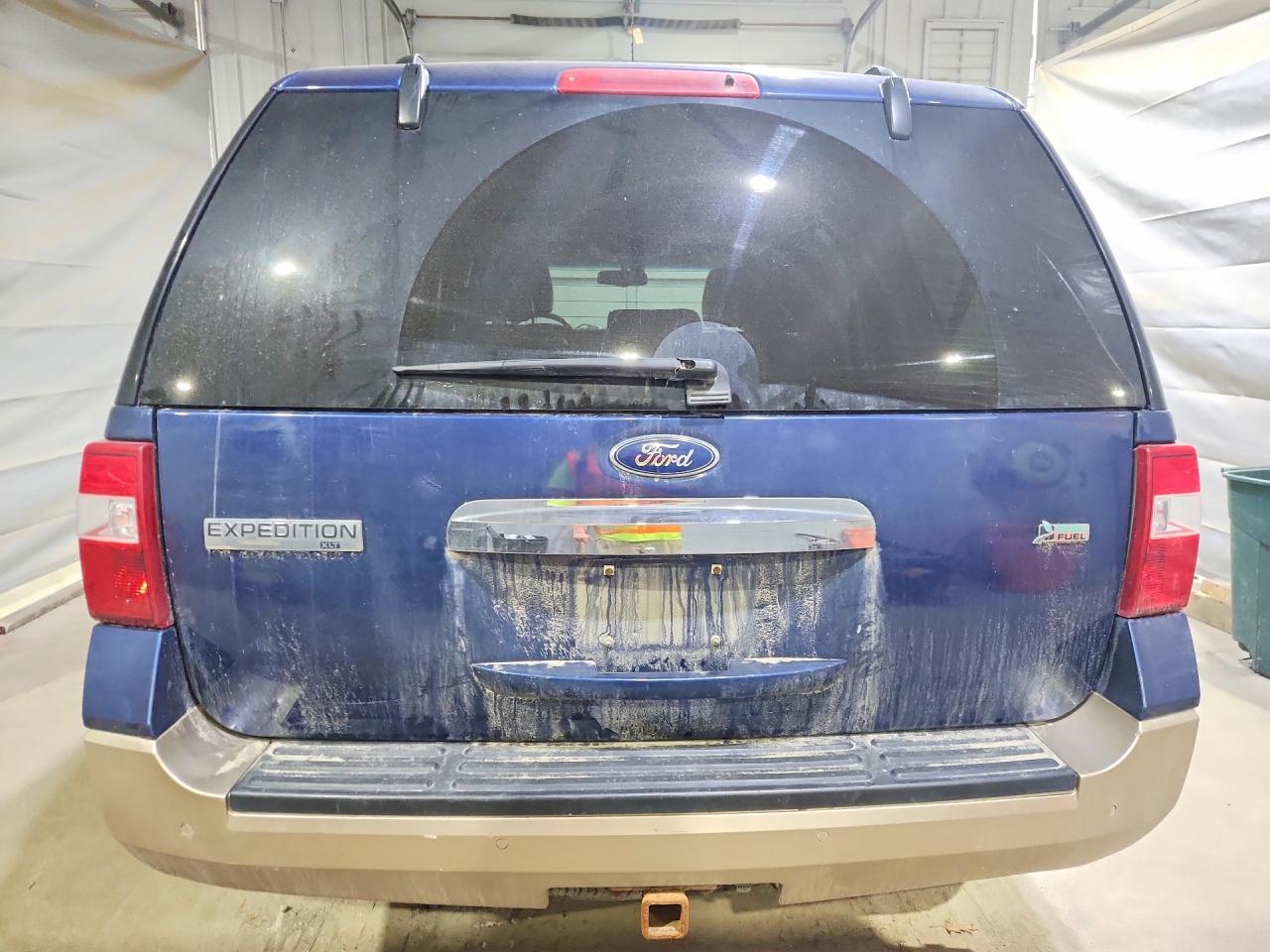 2011 Ford Expedition Xlt - Фото 6