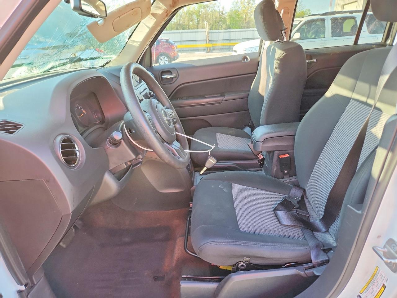 2014 Jeep Patriot Sport - Image 7