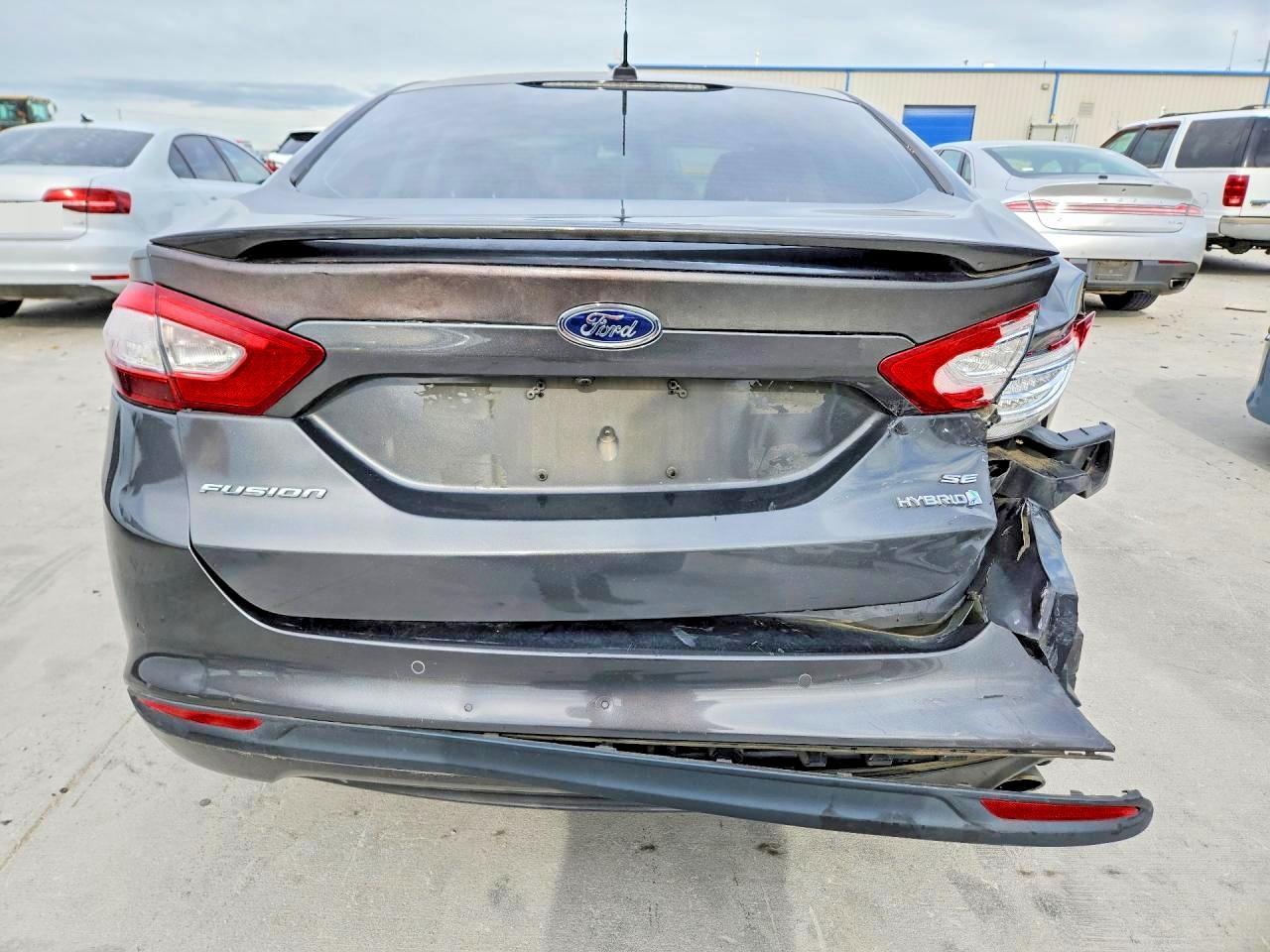 2015 Ford Fusion Se Hybrid - Image 6