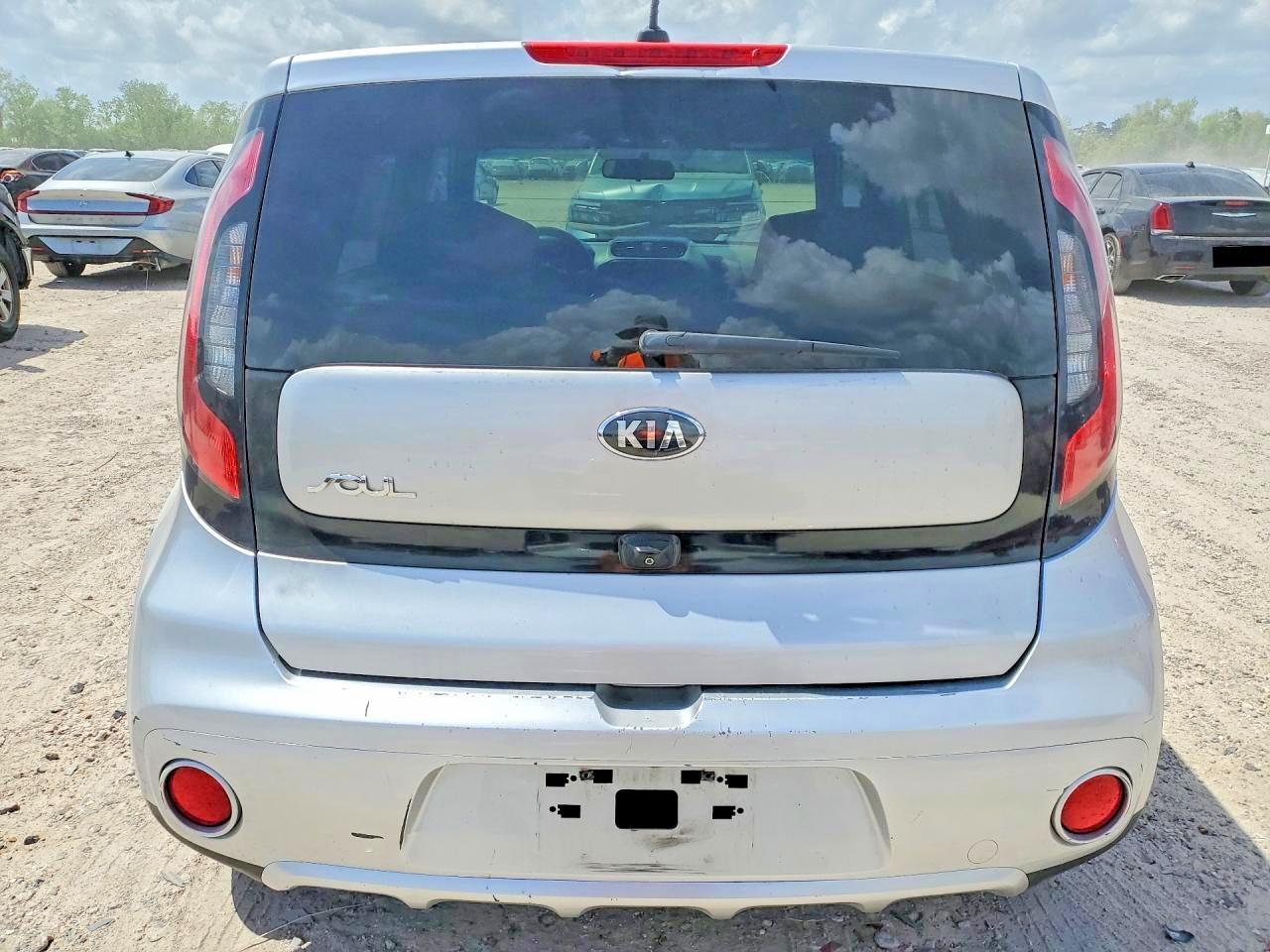 2017 Kia Soul + - Фото 6