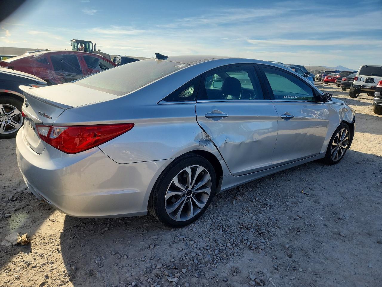2013 Hyundai Sonata Limited 2.0T - Фото 3
