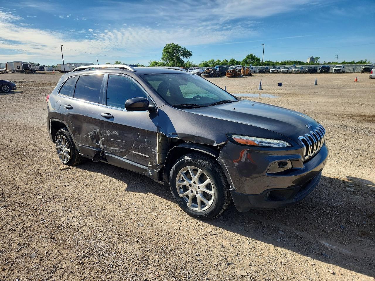 2017 Jeep Cherokee Latitude - Фото 6