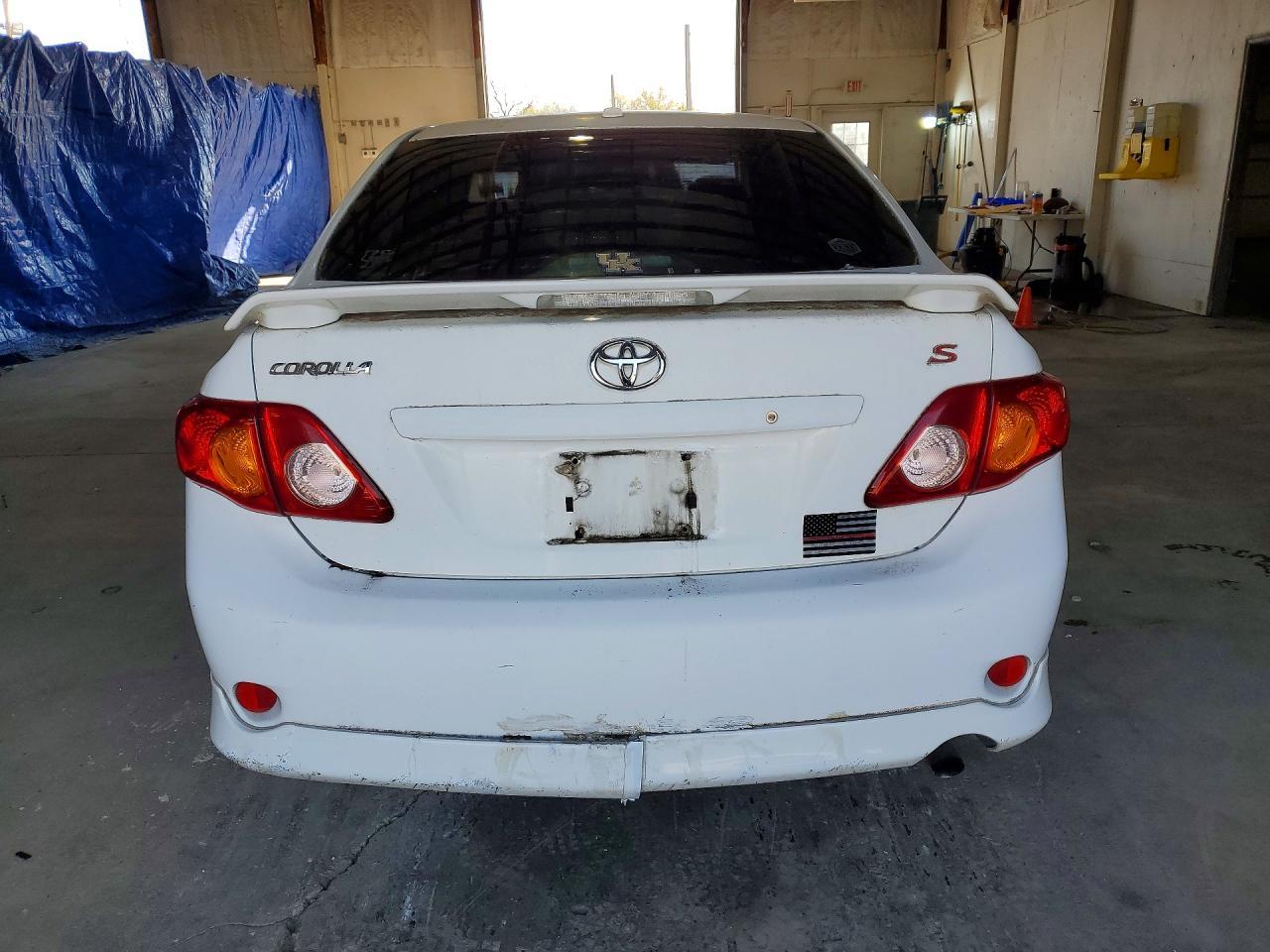 2010 Toyota Corolla S - Фото 6