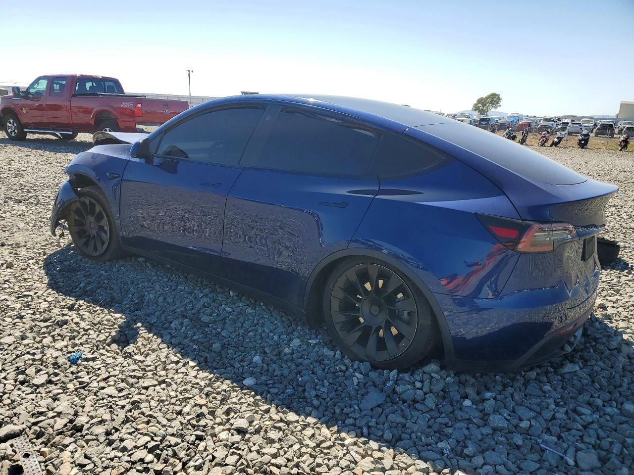 2021 Tesla Model Y - Фото 2