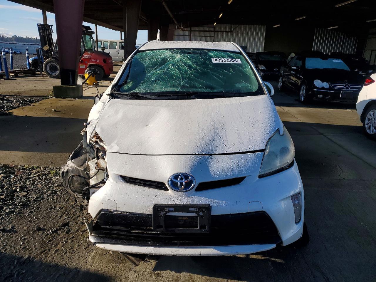 2014 Toyota Prius One - Image 5