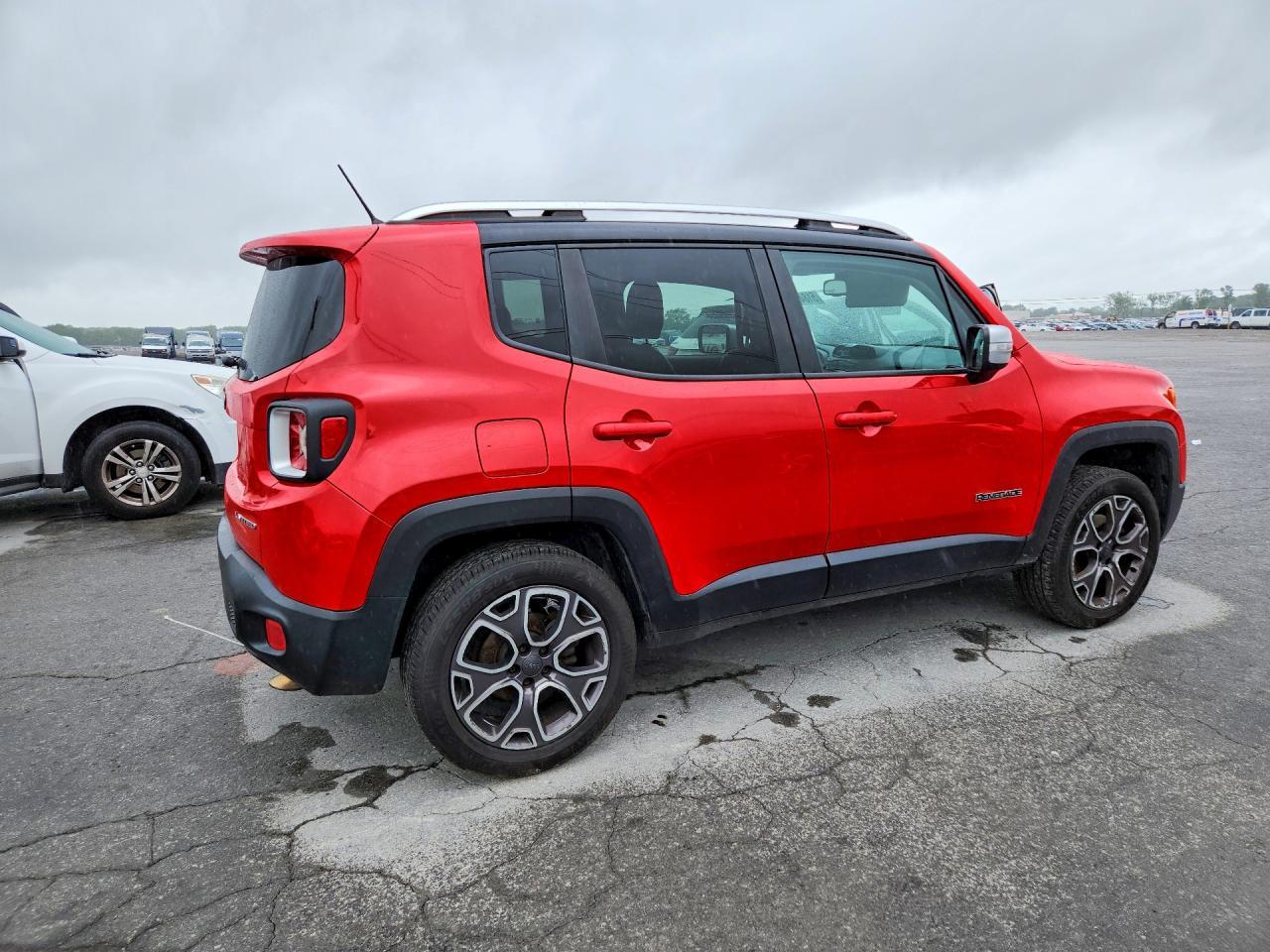 2015 Jeep Renegade Limited - Фото 3