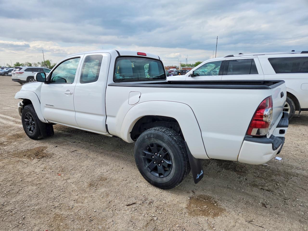 2014 Toyota Tacoma Access Cab - Фото 2
