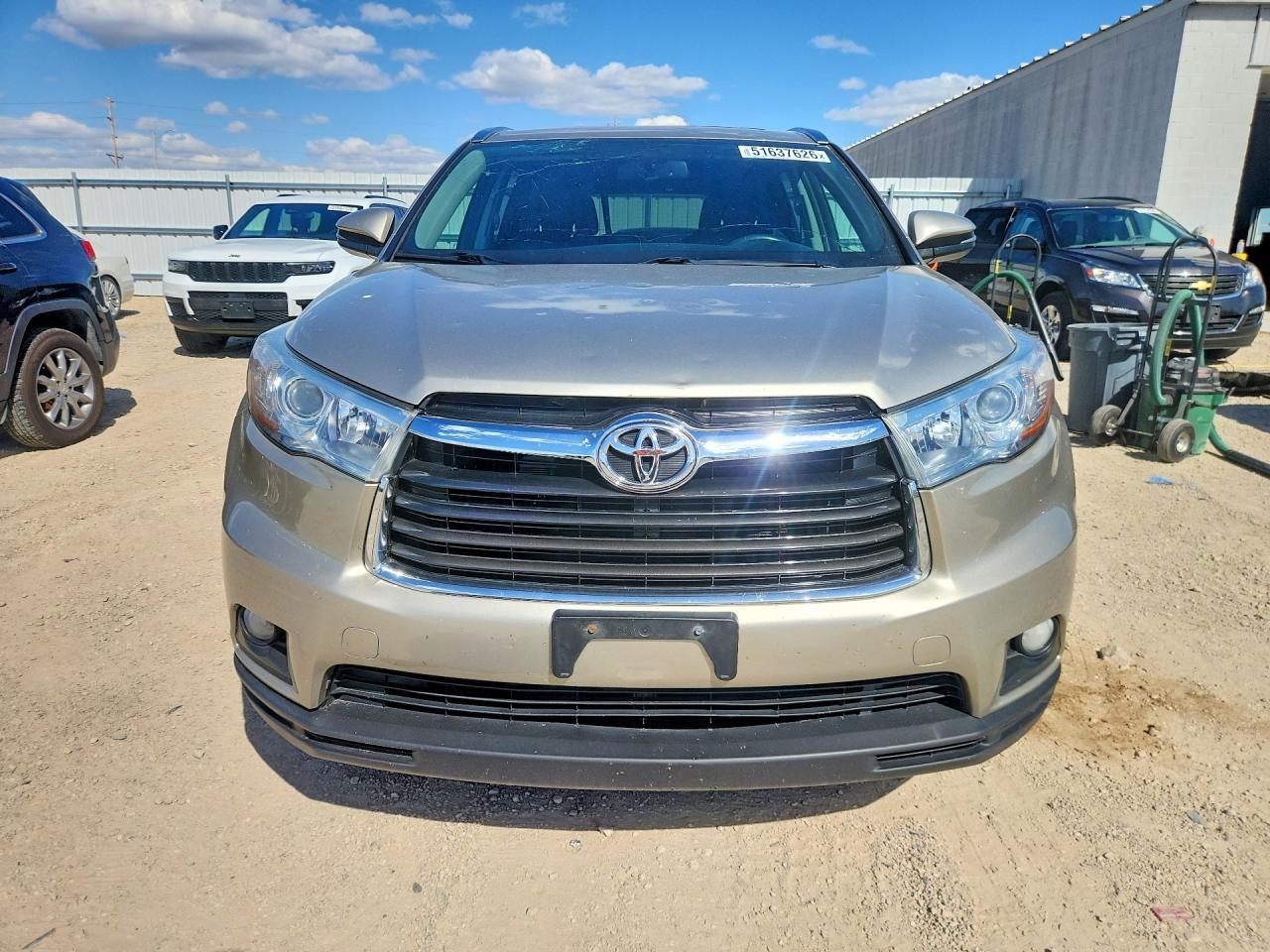 2016 Toyota Highlander Xle - Image 5