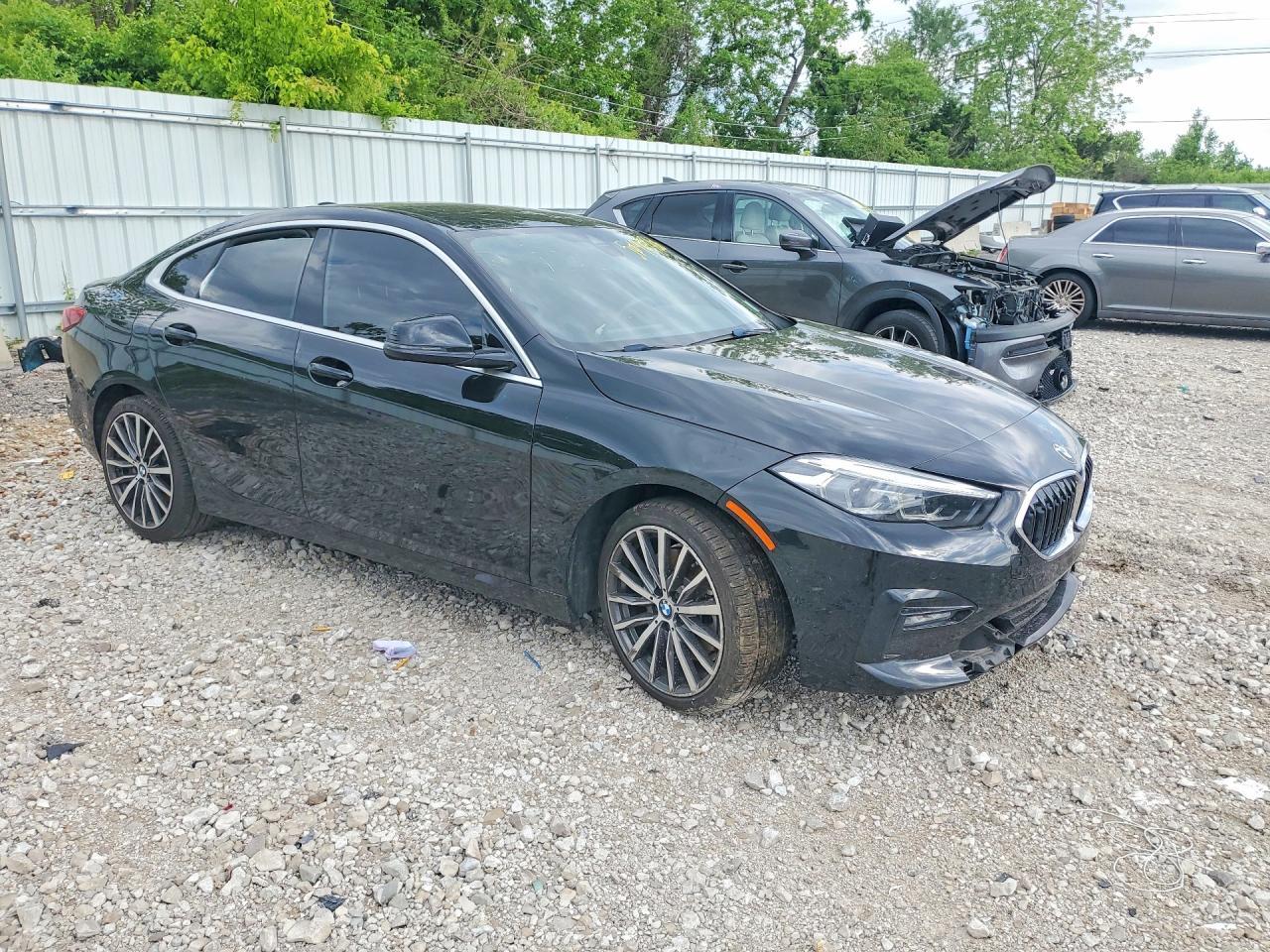2021 BMW 228I - Фото 4