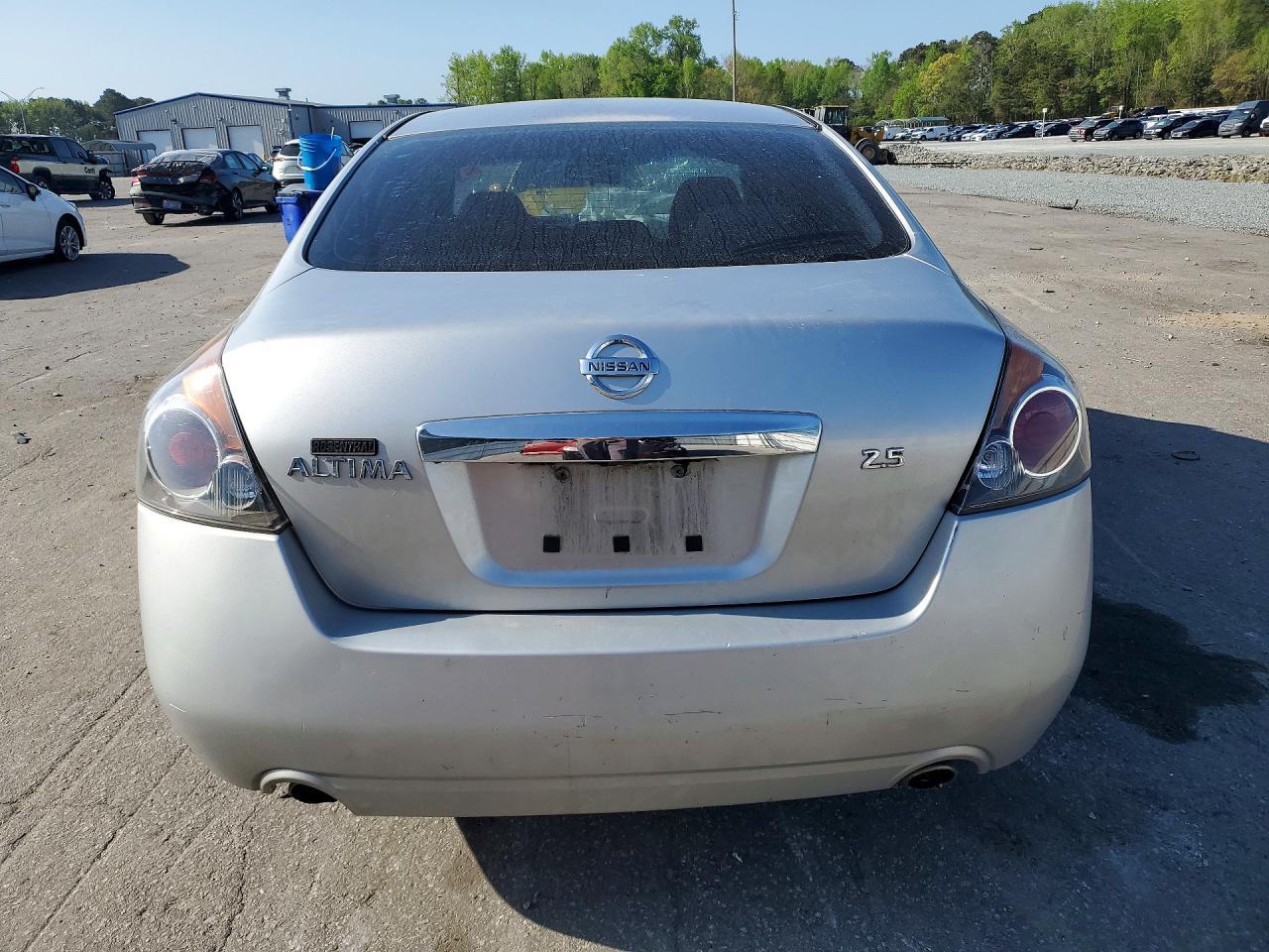 2010 Nissan Altima 2.5 - Image 6