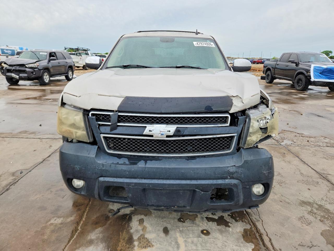 2007 Chevrolet Tahoe C1500 - Image 5
